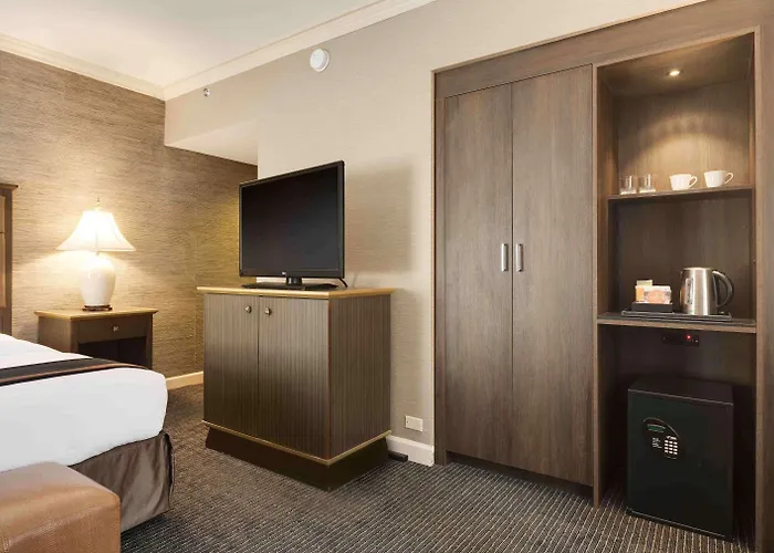 The Whitehall - Bw Premier Collection 3* Chicago